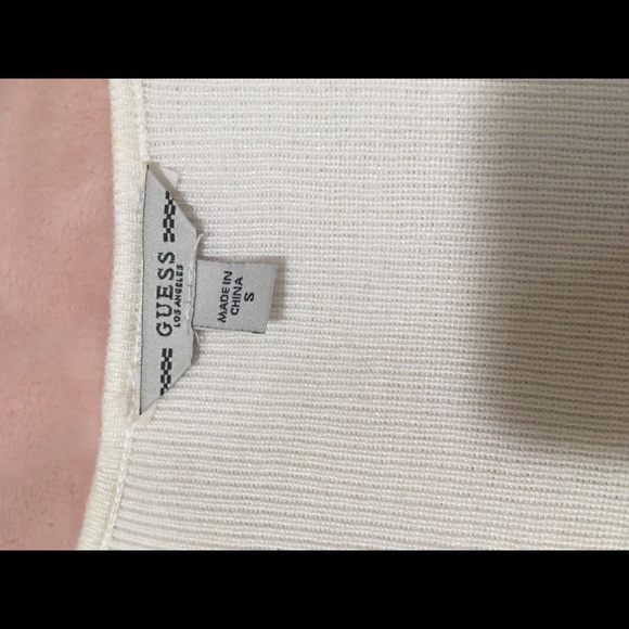 Guess Sweater - Picture 3 of 4